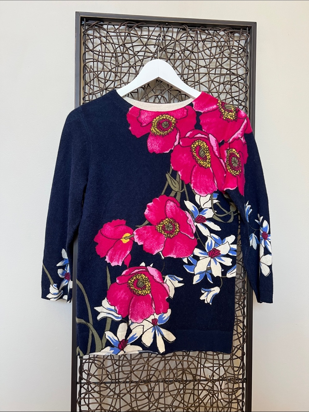 Talbots Audrey Cashmere Sweater Floral print navy pink 3/4 sleeve poppy Women S